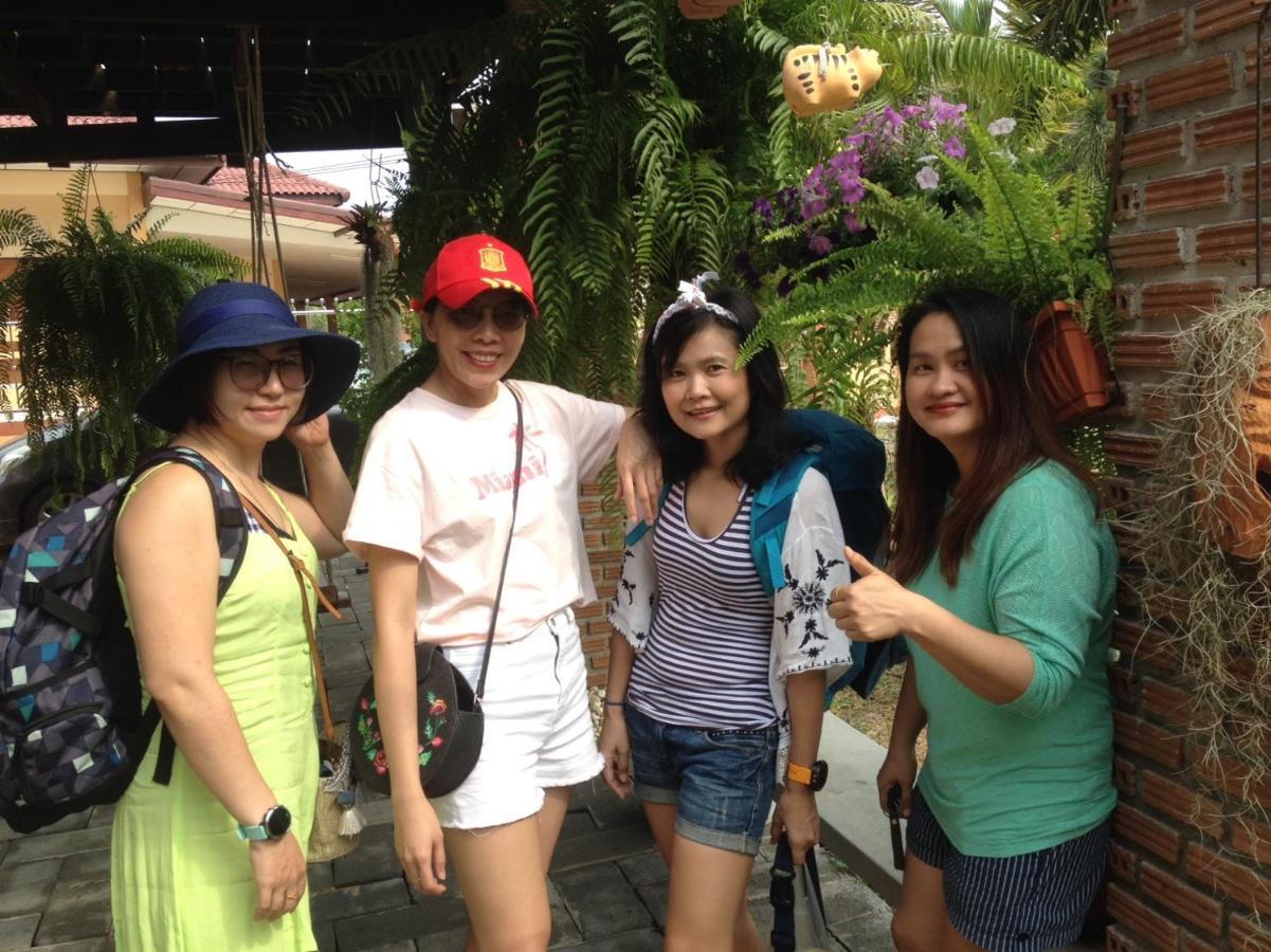 ครูหนูบ้านพัก แหลมงอบ Krunou Baanpak Trat Exterior photo